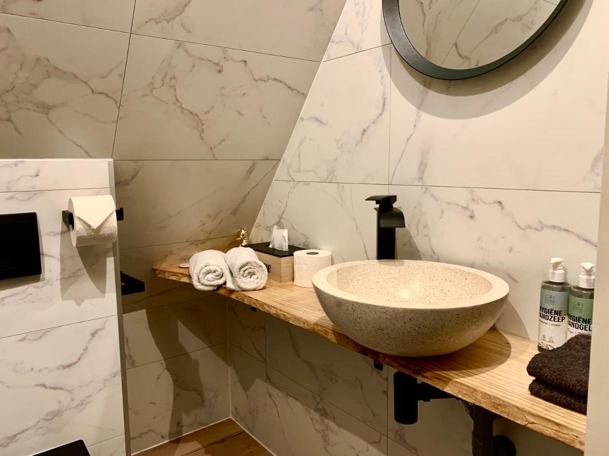 B&B Bij Vincent Nieuw-Amsterdam Eksteriør bilde